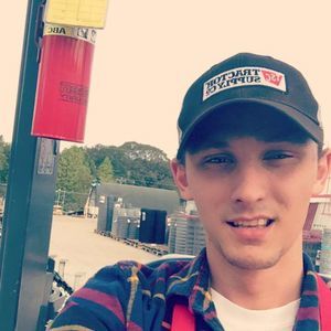 Meet your Posher, Jake